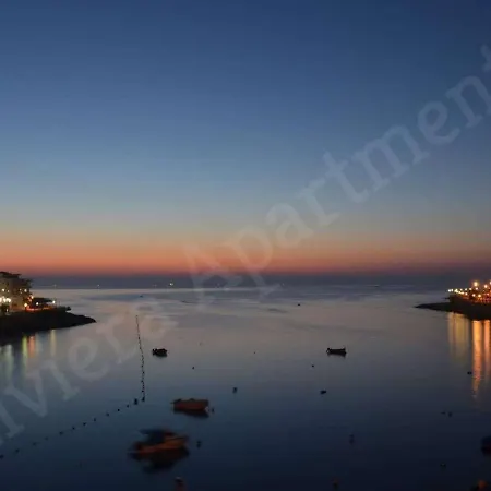 Apartment Riviera - Seafront - Wifi *