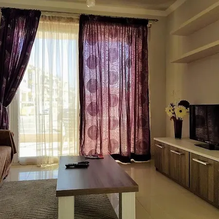 Apartment Riviera - Seafront - Wifi