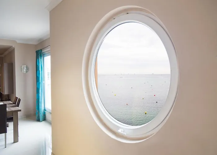 Riviera - Seafront - Wifi Marsaskala