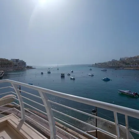 Riviera - Seafront - Wifi