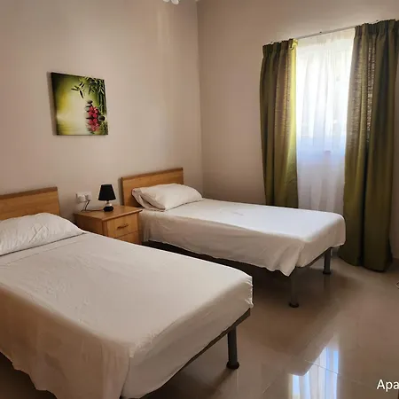 Riviera - Seafront - Wifi Apartament *
