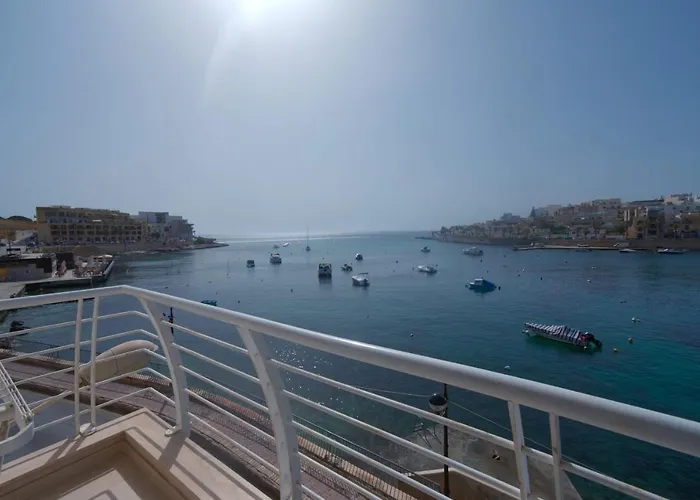 Riviera - Seafront - Wifi